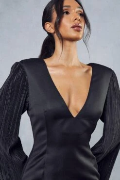 Plisse Sleeve Satin Plunge Mini Dress -Cheap Dress Store black plisse sleeve satin plunge mini dress 5