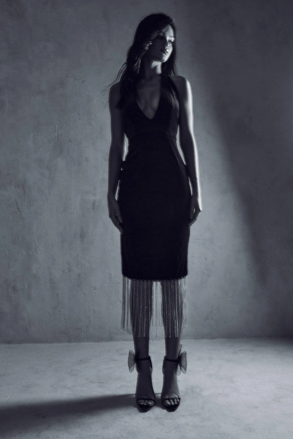 Premium Velvet Diamante Trim Midi Dress 7 Premium Velvet Diamante Trim Midi Dress - Image 7