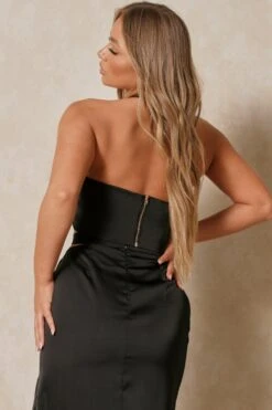 Satin Halter Neck Cross Over Top 8 Satin Halter Neck Cross Over Top -Cheap Dress Store black satin halter neck cross over top 2