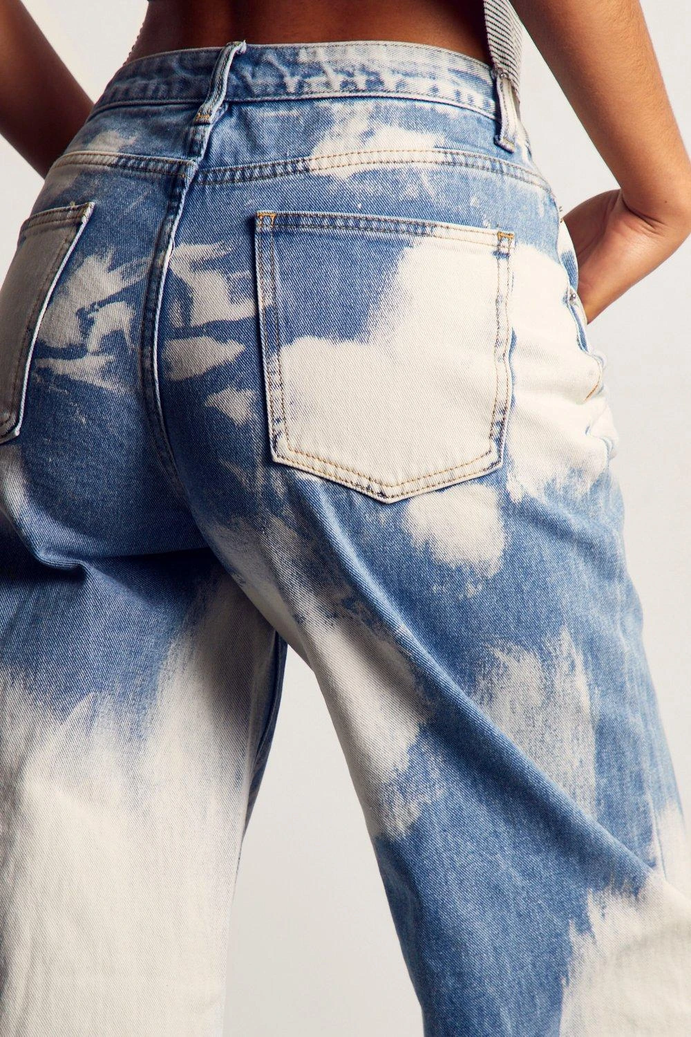 Cloud Wash Oversized Baggy Jeans 2 Cloud Wash Oversized Baggy Jeans - Image 2