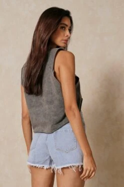 Distressed Cut Out Denim Shorts -Cheap Dress Store light wash distressed cut out denim shorts 2