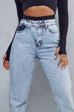 Jewel Detail Mom Jean -Cheap Dress Store light wash jewel detail mom jean 4