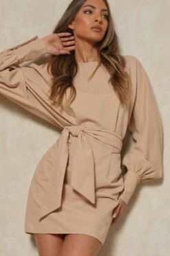 Soft Cord Belted Waist Puff Sleeve Dress